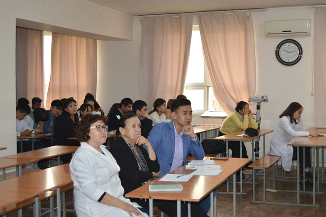 В КРСУ прошла конференция, посвященная актуальным проблемам микробиологии